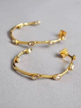 NEW ALEXIS BITTAR Navette Earrings Crystal Hoop Drop Gold Clear CZ JL21